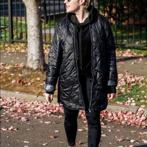 Zella Reversible Quilted Long Jacket S 